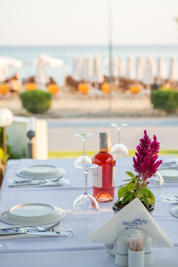 Georgalas Sun Beach Rooms Nea Kallikrateia Exterior photo