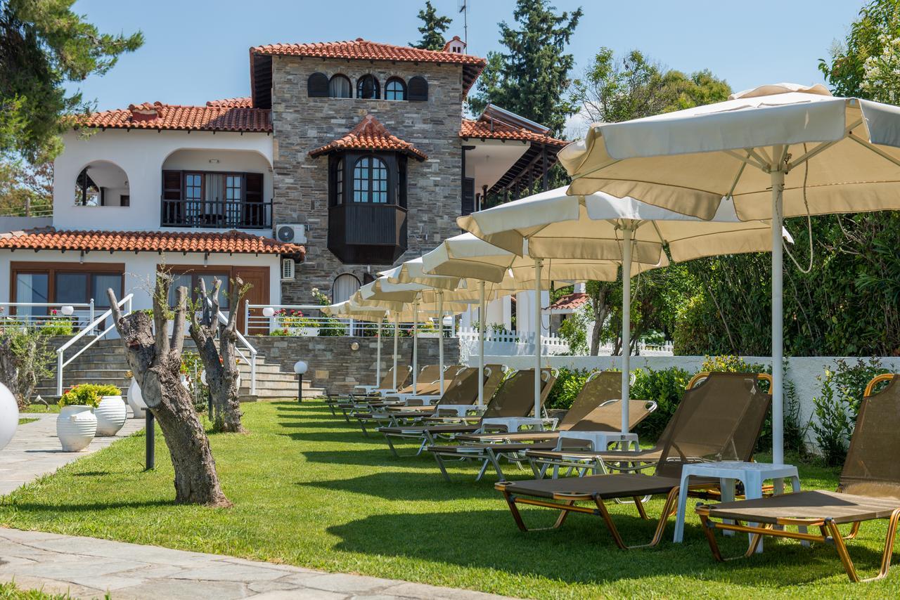 Georgalas Sun Beach Rooms Nea Kallikrateia Exterior photo